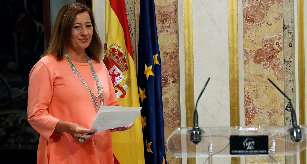 Pactos y negociaciones para la investidura de Sánchez, en directo |  La presidenta del Congreso comparece a las 11.30 de este lunes |  España