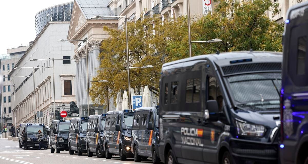 Últimas noticias del debate de investidura de Sánchez, en directo |  Más del 86% de las bases de Podemos respaldan apoyan la investidura de Sánchez |  España