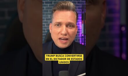 Donald Trump busca convertirse en el dictador de los Estados Unidos, según su Plan 2025. #shorts