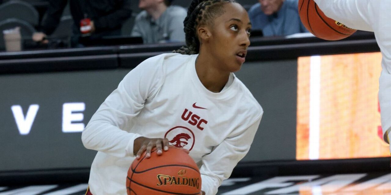Aaliyah Gayles de la USC debuta en el primer juego desde el tiroteo de 2022