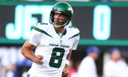 Aaron Rodgers, de los Jets, autorizado para practicar 11 semanas después de la cirugía
