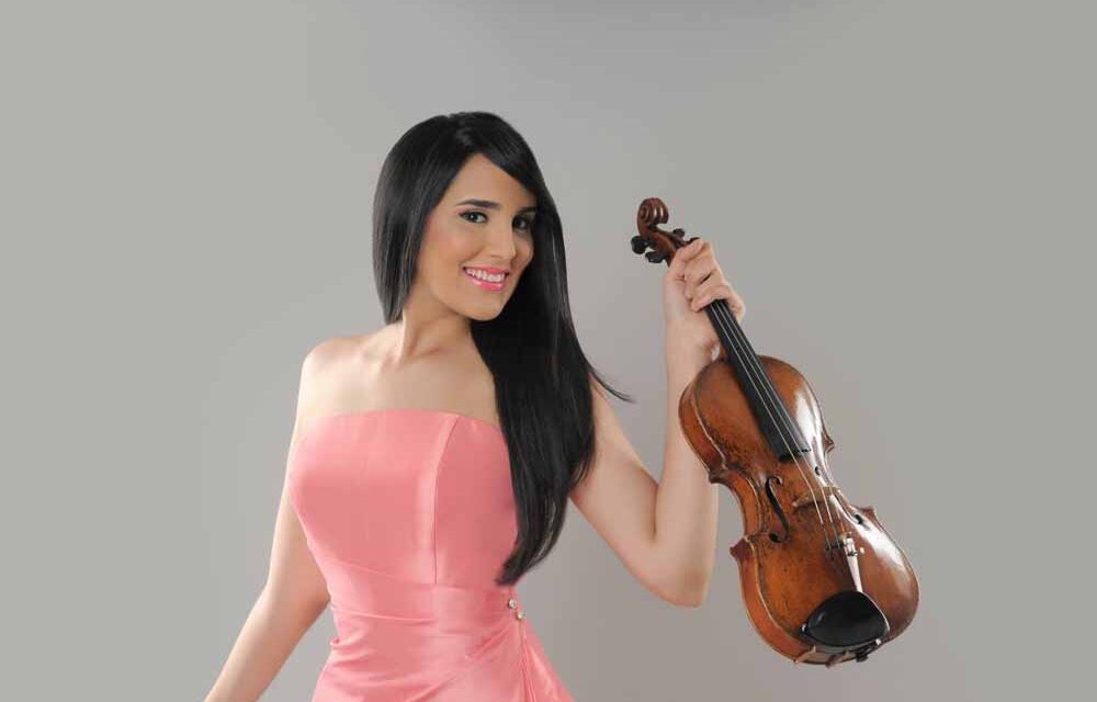Aisha Syed, destacada violinista dominicana, se presenta en La Paz con la Sinfónica Chuquiago
