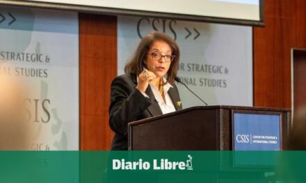 Alejandra Castillo lidera el desarrollo económico de EE.UU.