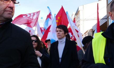 Ana Pontón ve "falta de vontade política" para una "alternativa de futuro" nas Pontes