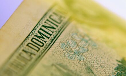 Apertura del dólar en República Dominicana este 17 de noviembre de USD a DOP