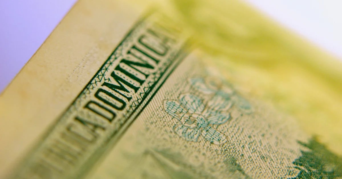 Apertura del dólar en República Dominicana este 17 de noviembre de USD a DOP