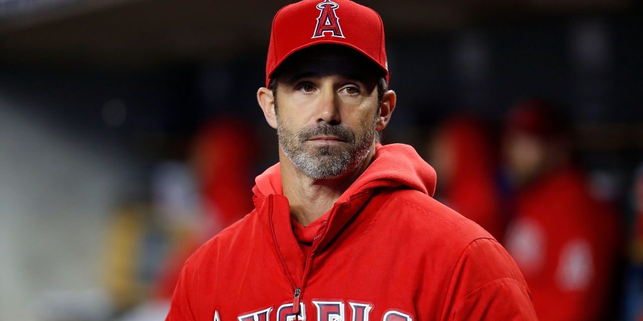 Brad Ausmus se convierte en entrenador de banca de los Yankees para Aaron Boone