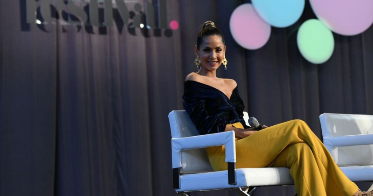 Carmen Villalobos disfruto de las paradisíacas playas de República Dominicana junto a su novio Villalobos con su pareja