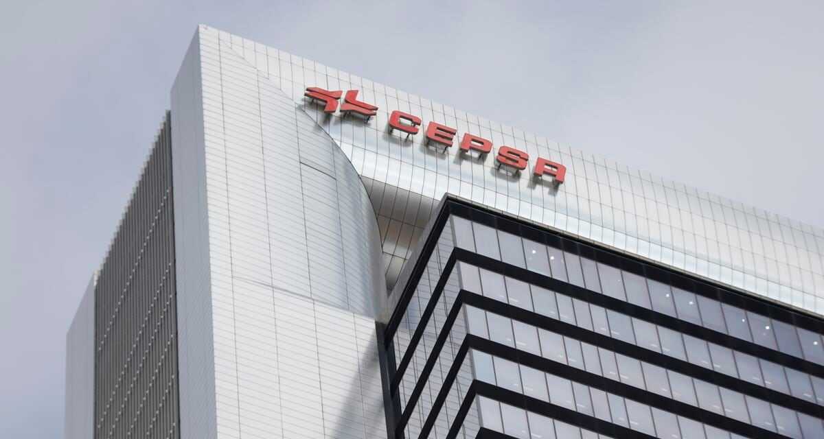 Cepsa reduce sus pérdidas gracias a los mayores márgenes de ganancia en sus refinerías |  Economía