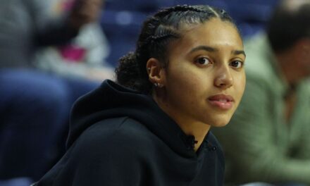 Cómo la lesión de Azzi Fudd afecta a UConn y al baloncesto femenino de la NCAA
