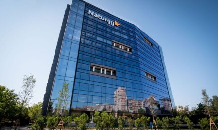 Competencia investiga a Naturgy por abuso posición de dominio en el mercado de distribución de luz |  Economía