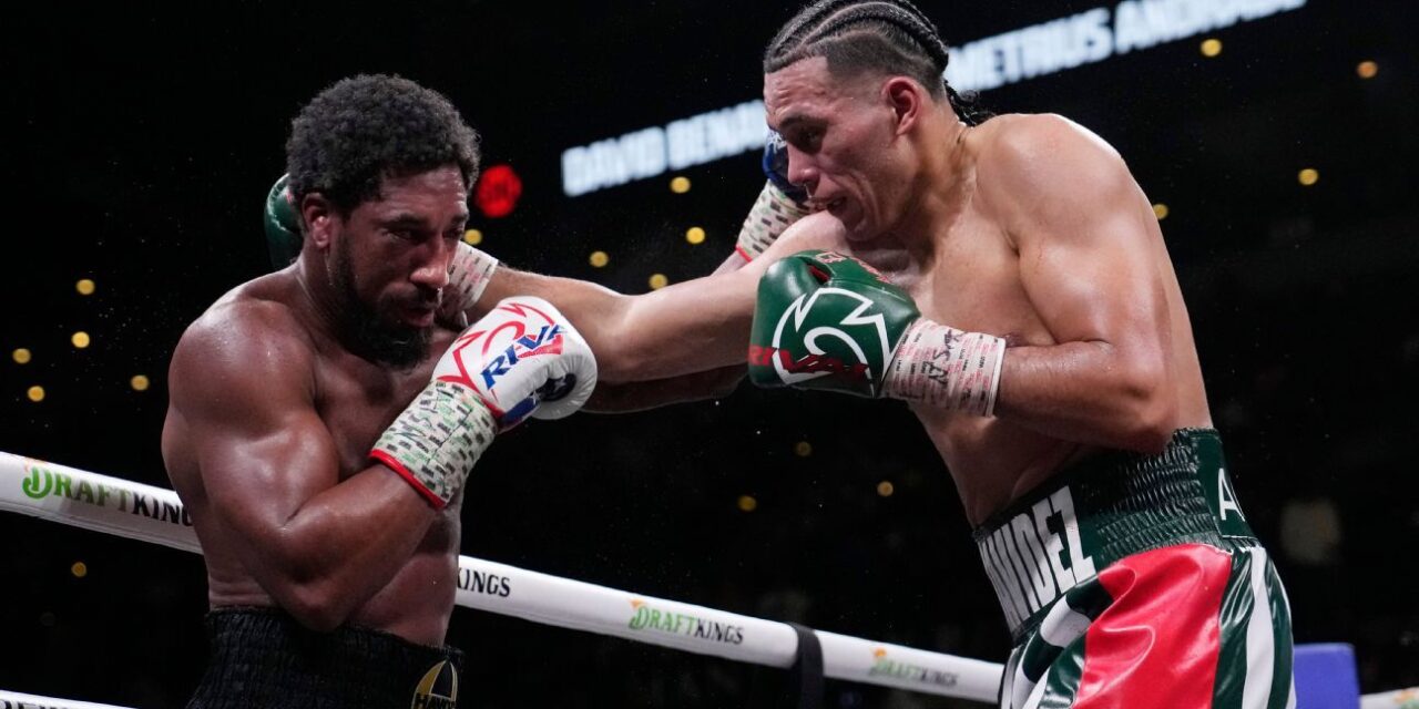 David Benavidez triunfa cuando la esquina de Demetrius Andrade detiene la pelea