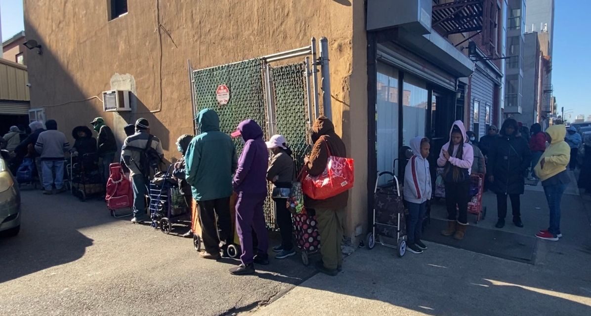 Despensa de alimentos de Brooklyn en riesgo de ejecución hipotecaria