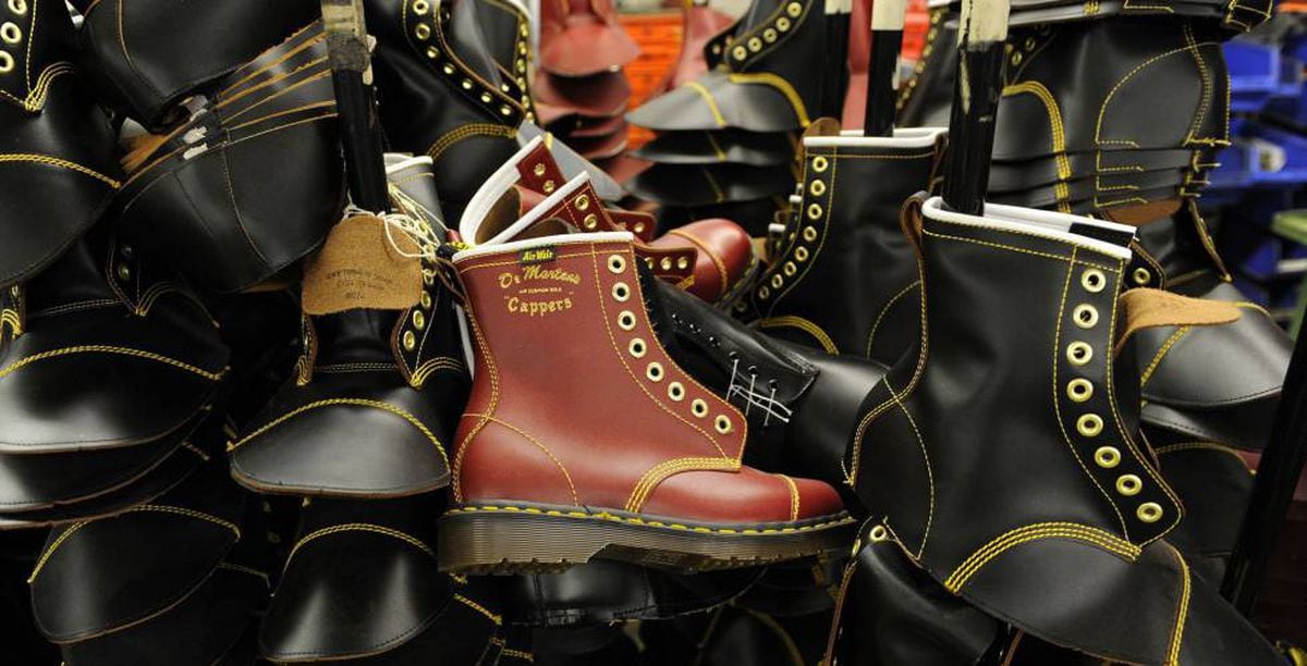 Dr Martens se desploma en Bolsa y marca su mínimo histórico |  Mercados Financieros