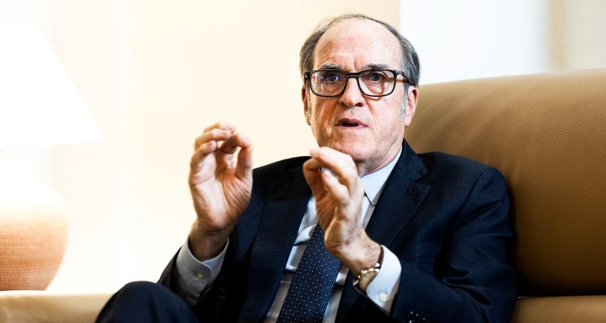 El Defensor del Pueblo pide a Ayuso cambios en las becas para centros privados para familias que ganan más de 100.000 euros |  Madrid |  España