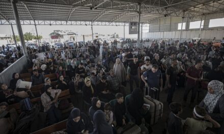El Gobierno negocia la evacuación de Gaza de hasta 170 ciudadanos tras la salida de un segundo español |  internacional