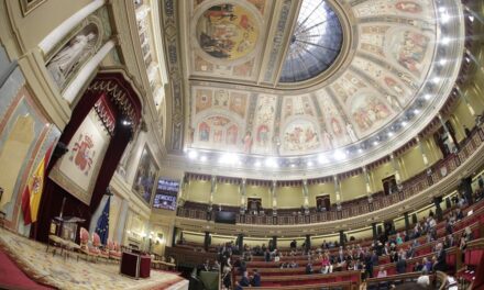 El Parlamento español, señor del relato |  Opinión