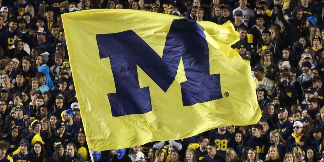 El analista de fútbol de Michigan, Connor Stalions, dimite en medio de una investigación