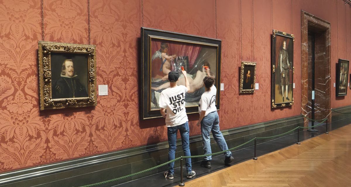 El cuadro 'La venus del espejo', de Velázquez, atacado por activistas contra el clima en Londres |  Clima y Medio Ambiente
