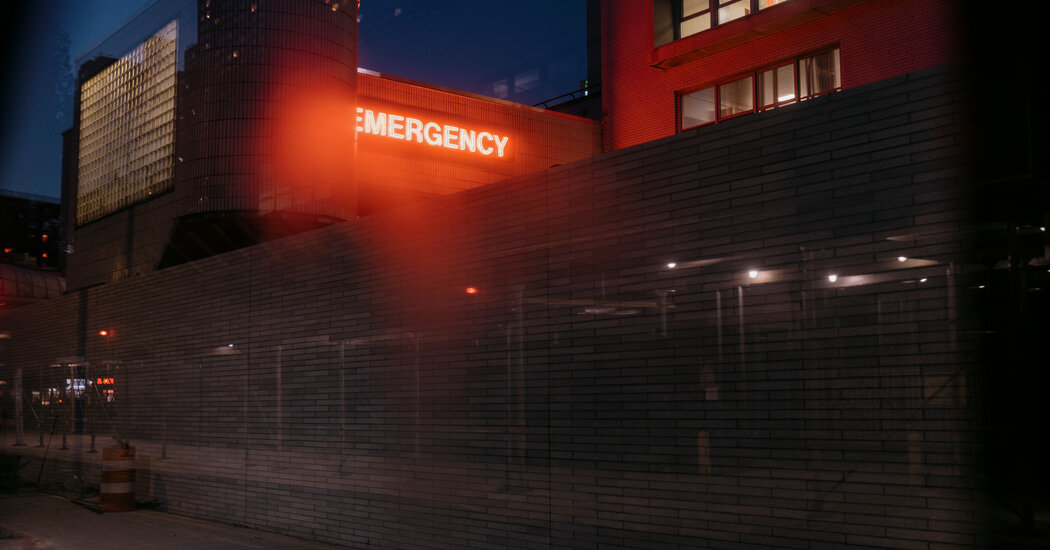 El estado de Nueva York se apoya en los hospitales para cerrar las brechas en la red de seguridad social