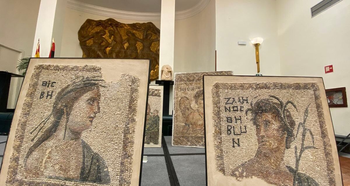 El estudiante que descubrió un expolio yihadista |  España