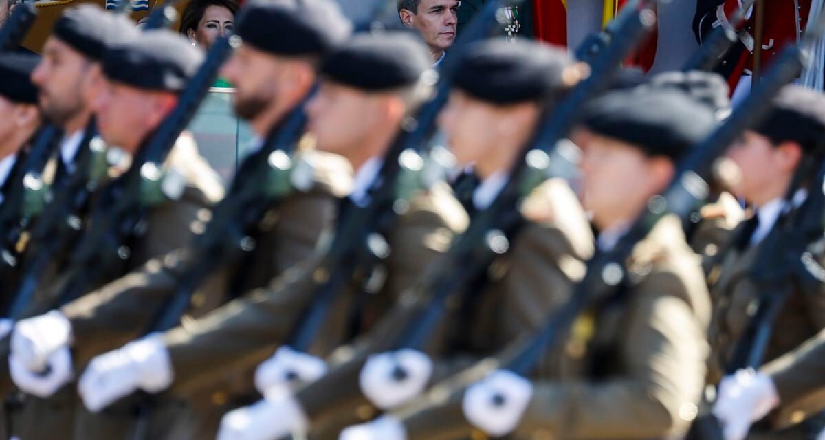 El general que encabezó el manifiesto golpista alega que fue manipulado |  España