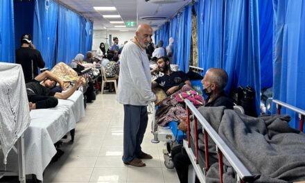 El hospital Al-Shifa de Gaza queda a oscuras en el centro de la zona de batalla entre Israel y Hamas