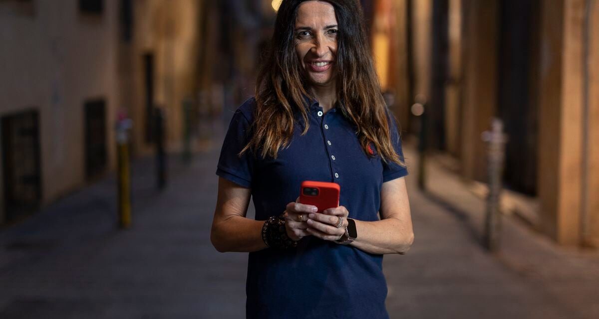 “El móvil no es el enemigo, esos padres tienen mucho miedo”: la batalla por el primer teléfono sacude a las familias españolas |  Tecnología