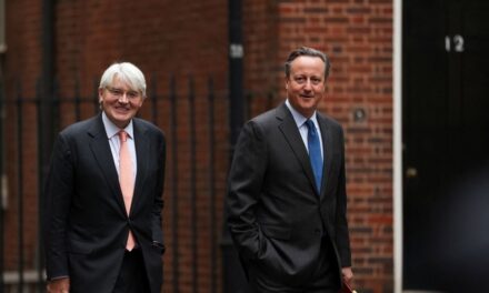 El regreso de David Cameron al Gobierno divide a los conservadores del Reino Unido |  internacional