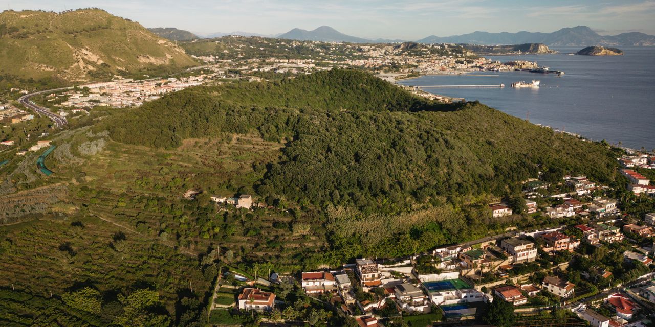 El ruidoso supervolcán de Italia tiene a medio millón de residentes en vilo