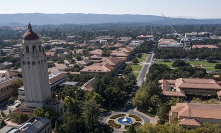 Estudiante de la Universidad de Stanford herido en posible crimen de odio