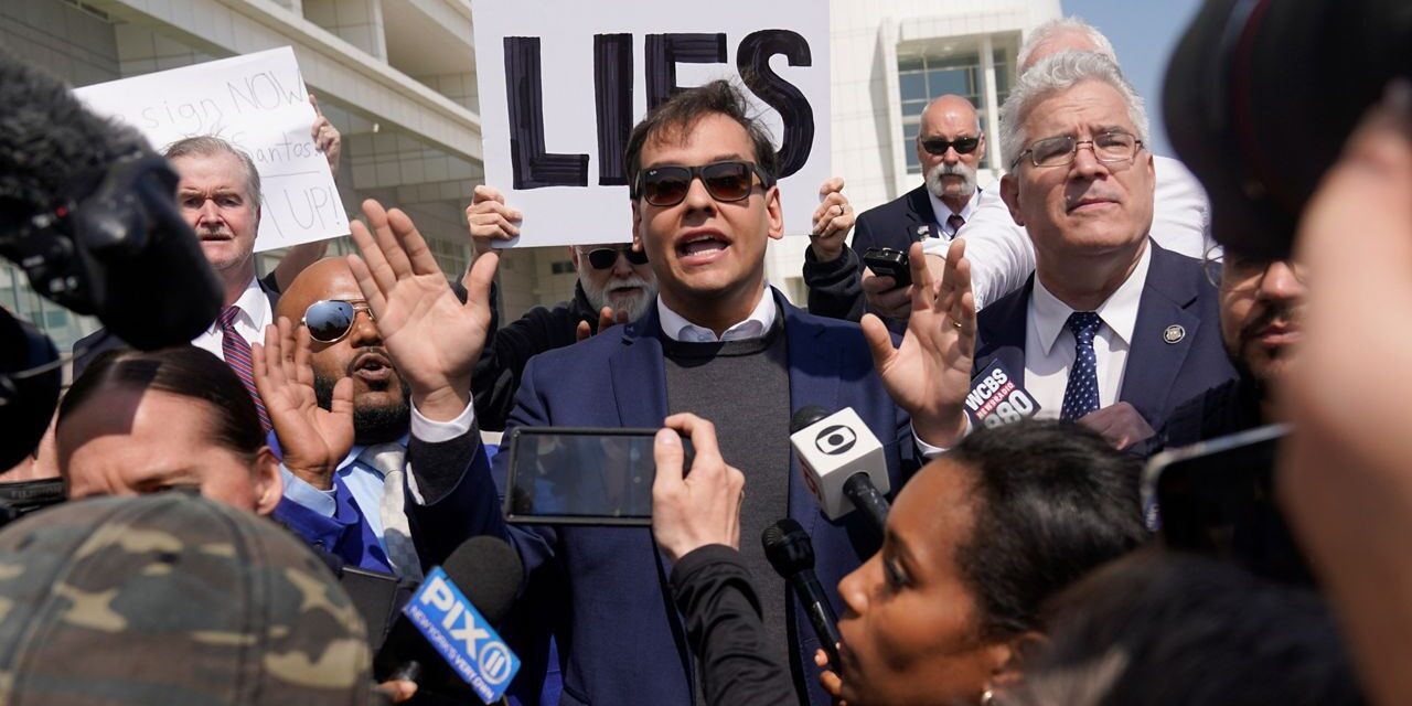 Frente a una votación de expulsión, el destino de George Santos parece sombrío
