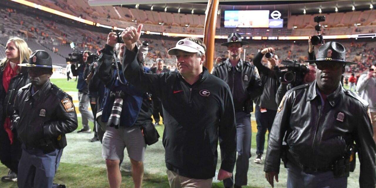 Georgia vence a Tennessee para empatar el récord de racha de victorias para el equipo de la SEC