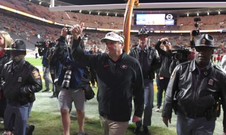 Georgia vence a Tennessee para empatar el récord de racha de victorias para el equipo de la SEC