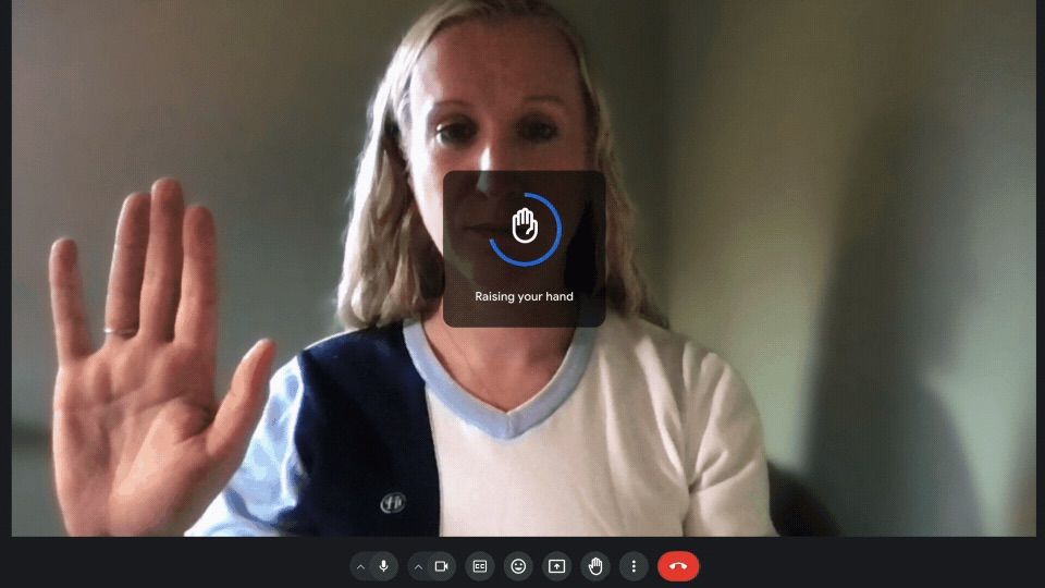 Google Meet te llevará de regreso a la escuela y ahora detectará cuándo levantas la mano