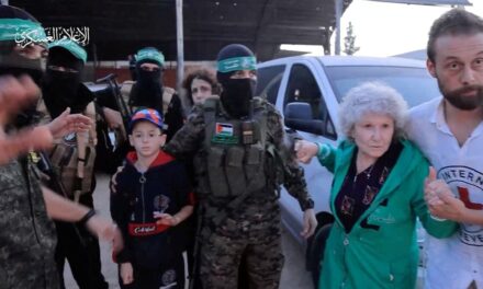 Guerra entre Israel y Gaza, en directo |  Israel revisa la lista de rehenes que está previsto que sean liberados por Hamás este sábado |  internacional