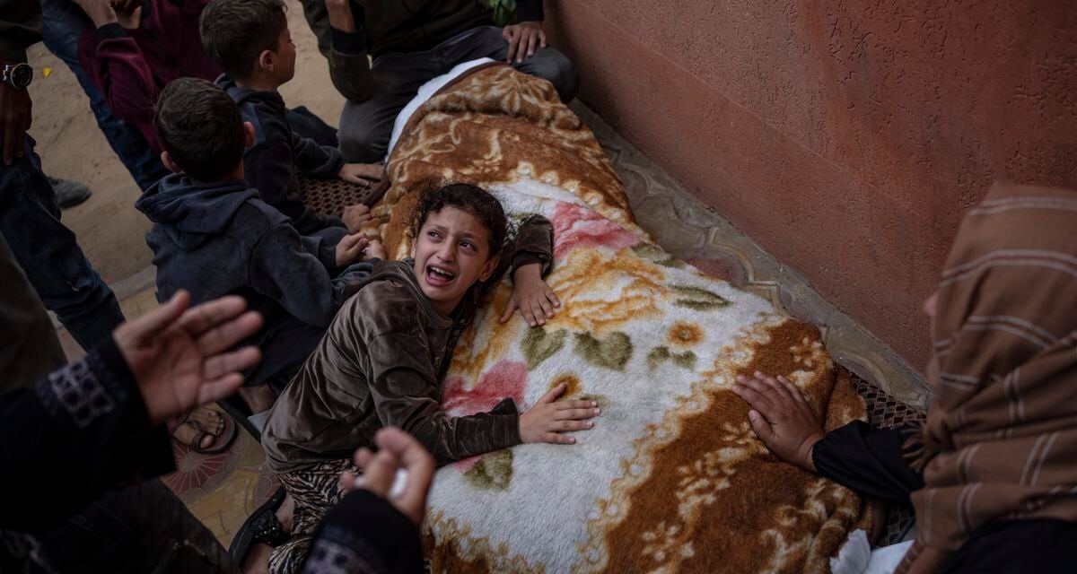 Guerra entre Israel y Gaza, en directo |  MSF califica de “catastrófica” la situación en el hospital Al Shifa tras el último ataque de Israel |  internacional