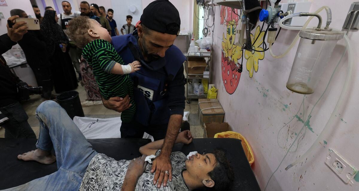 Guerra entre Israel y Gaza, en directo |  Qatar media para que Hamás libere a algunos rehenes a cambio de una pausa humanitaria |  internacional