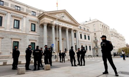 Guía breve de la investidura de Sánchez: claves, horarios del debate y cuándo es la votación |  España