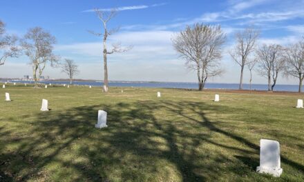 Hart Island se abrirá al público por primera vez