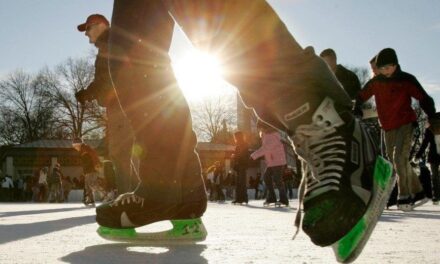 Inaugurada nueva pista de patinaje sobre hielo en Brooklyn Bridge Park