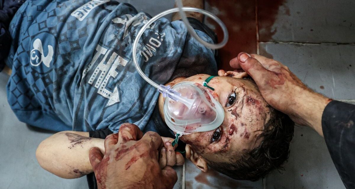 Israel estrecha el cerco sobre los hospitales de Gaza mientras crece la tensión con Hezbolá |  internacional