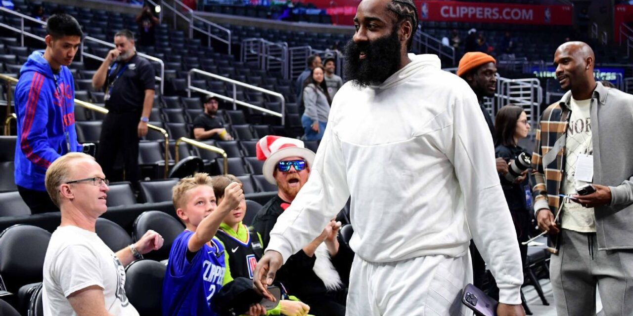 James Harden debutará con los Clippers el lunes contra los Knicks
