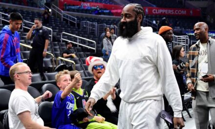 James Harden debutará con los Clippers el lunes contra los Knicks