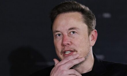 La Casa Blanca critica a Elon Musk por promover el "odio" antisemita y racista