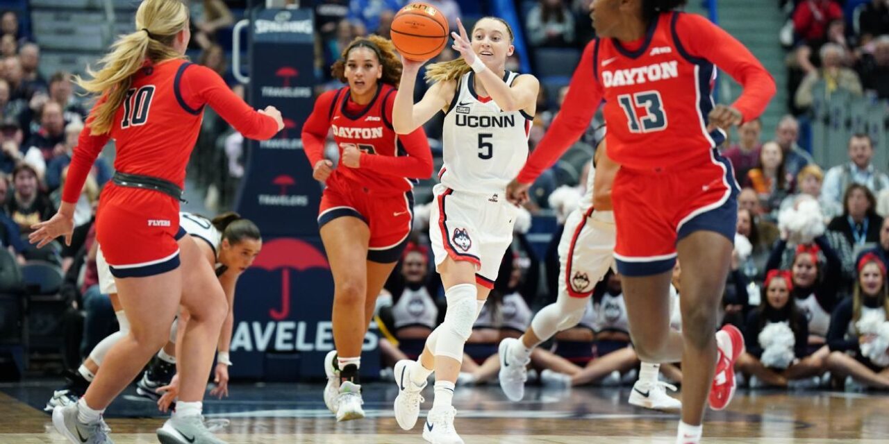 La 'bien equilibrada' UConn gana en el regreso de Paige Bueckers tras una lesión
