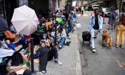 La ciudad amplía los servicios legales a los inmigrantes a medida que aumentan los costos