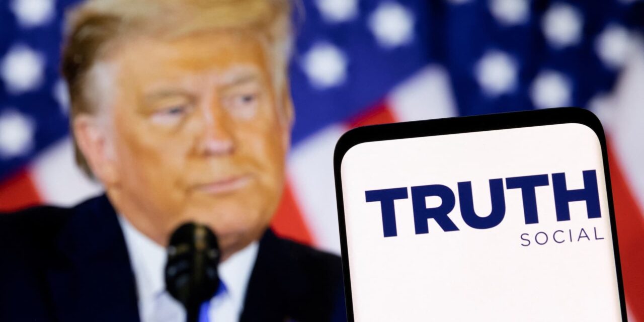 La empresa de redes sociales de Trump ha perdido 31 millones de dólares y se enfrenta a un posible cierre
