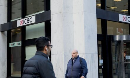 La entrada del ICBC en Wall Street parecía una ganga, hasta que los piratas informáticos paralizaron su unidad estadounidense