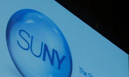 La inscripción en SUNY experimenta el primer aumento interanual en una década